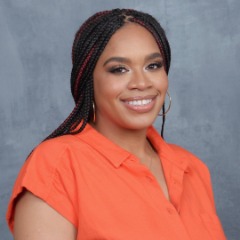 Adrienne profile picture