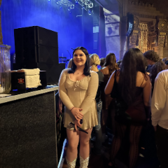 telaney profile picture