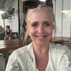 Leslie profile picture