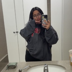 Andrea profile picture