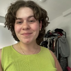 Lily profile picture