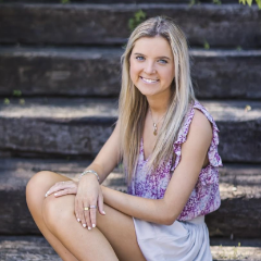 Caroline profile picture