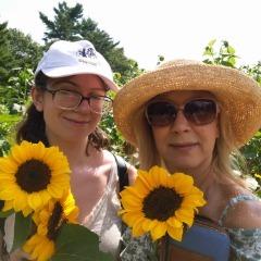 Debbie profile picture