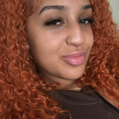 Julia profile picture