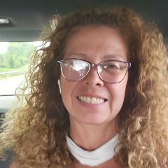 Mayra profile picture